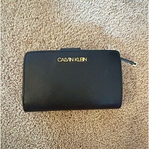 Calvin Klein Women’s Black Leather Wallet